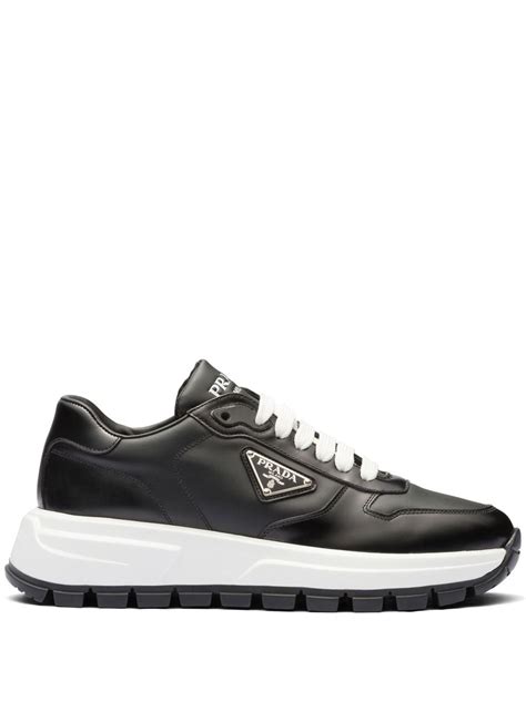 farfetch men's sneakers.